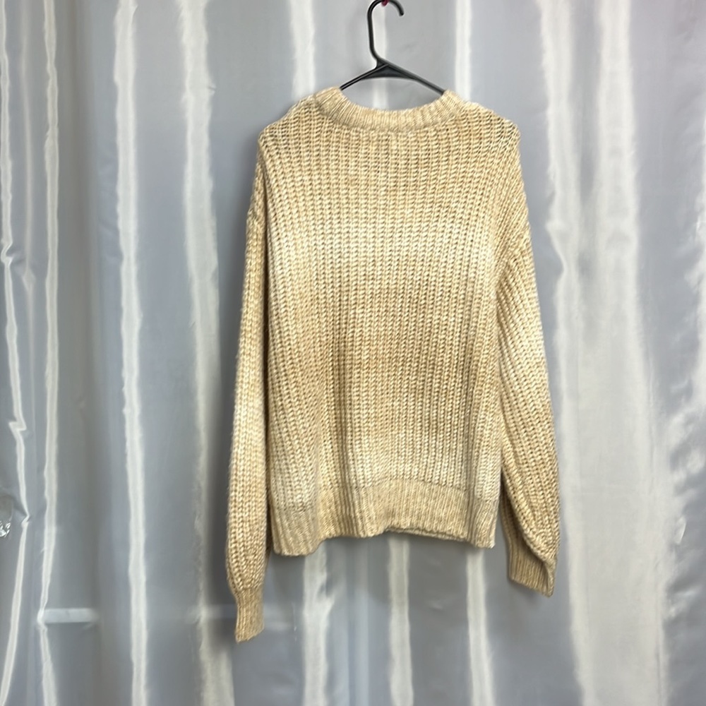 A new day women’s sweater - Picture 2 of 4
